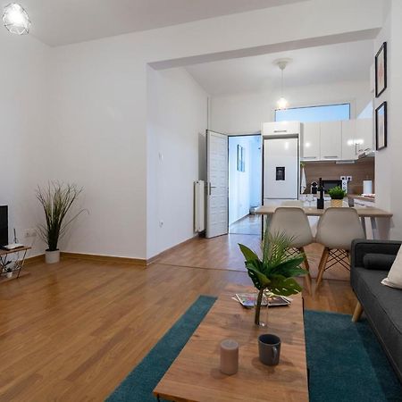 Modern 2Bd Apt In Athens , 3-Min Metro Ngoại thất bức ảnh